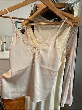 Express satin chiffon lined champagne camisole y2k